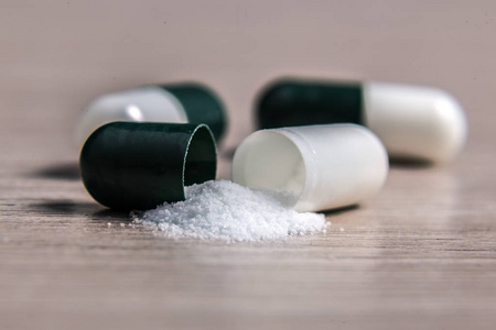 11 MSM Powder Capsule
